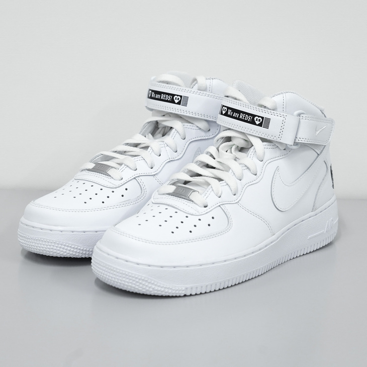 NIKE AIR FORCE 1 MID '07 ブラック