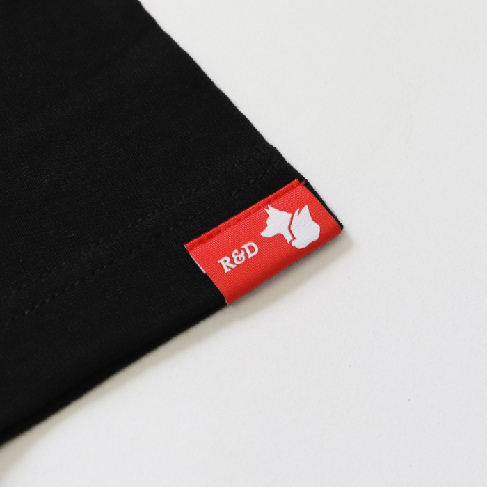 REDS DOGS Tシャツ（レトリバー）/黒 | 浦和レッズオンライン