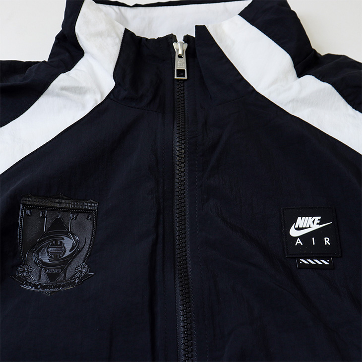 ナイキ 浦和レッズ トラックジャケット 2025 NIKEアンセムジャケット | 浦和レッズオンラインショップ