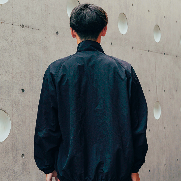 ナイロントラックブルゾン(Frost Wave) | 浦和レッズオンラインショップ