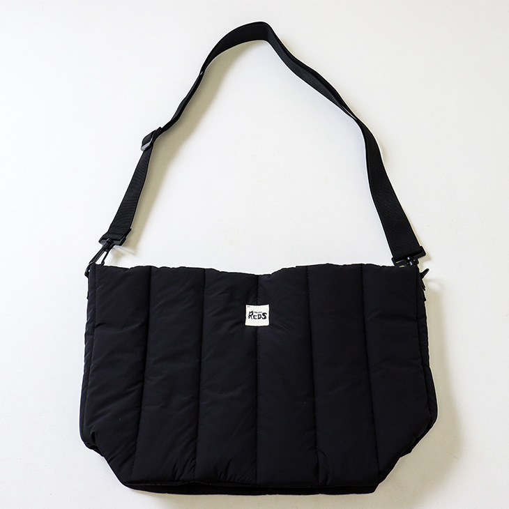 【浦和レッズ】ダウン2WAYトート ダウン2WAYトート | 浦和レッズオンラインショップ