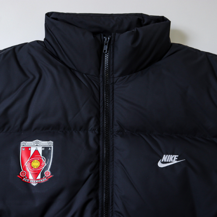 浦和レッズ Nike ジャケット 黒 NIKE TF クラブ パファー ジャケット/ブラック | 浦和レッズオンライン