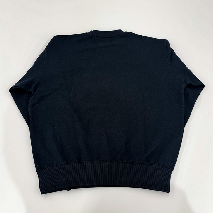 ワンポイントフラッグ刺繍トレーナー (ギフトボックス入り)/黒 | 浦和