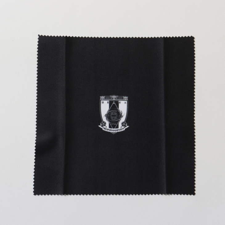 マルチクロス（ブラックｘエンブレム）