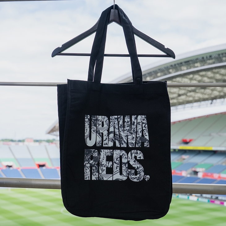 REDS GRAPHIC COLLECTION スクエアトートバッグ/URAWA REDS/黒〈8月上旬から順次お届け〉