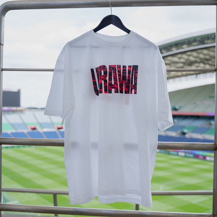 REDS GRAPHIC COLLECTION オーバーサイズTシャツ/URAWA REDS/白〈8月上旬から順次お届け〉