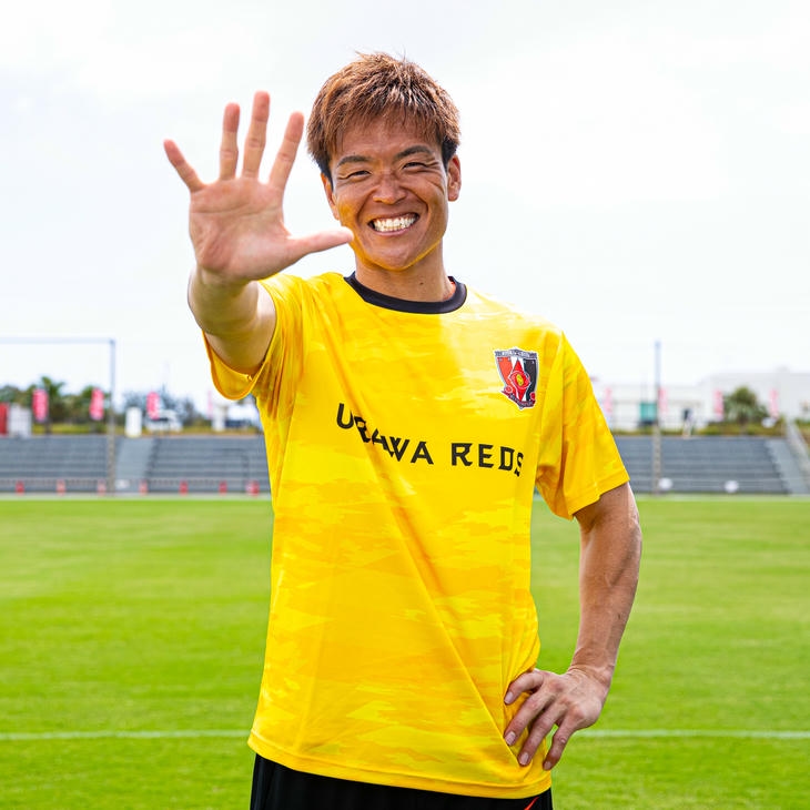 26-27プレコンTシャツ (GK) | 浦和レッズオンラインショップ