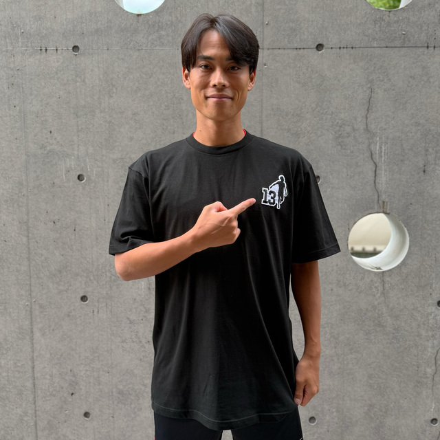 26-27 プレーヤーズ シルエットTシャツ/黒〈11月上旬から順次お届け〉