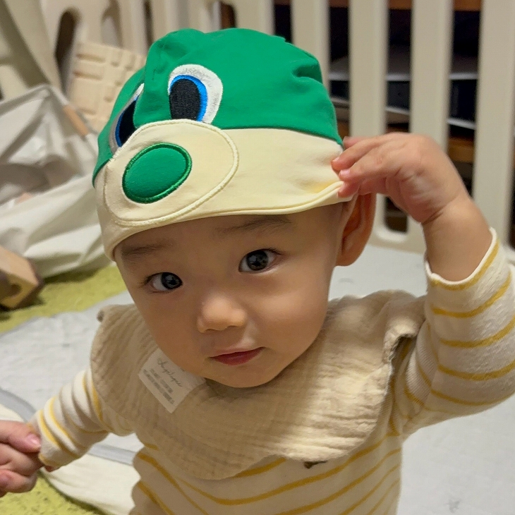 REDS BABY 耳付き帽子