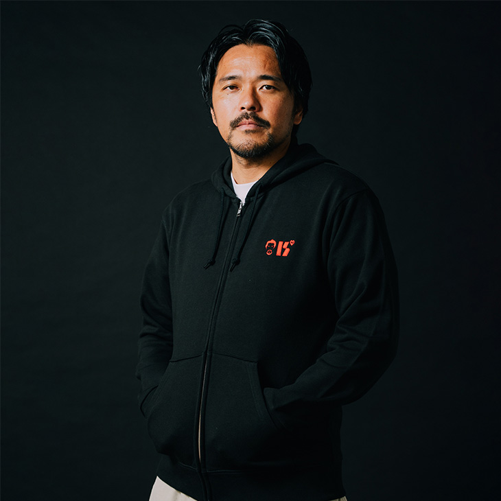 TheAce興梠慎三フルジップパーカー　XL 浦和レッズ 興梠慎三引退記念グッズ | 浦和レッドダイヤモンズ オンライン